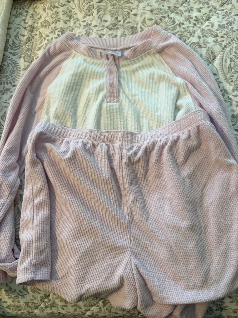 3 pairs of girls pajamas size 10/12
